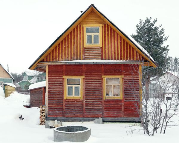 Деревянный домик в Архангельской области  - Sputnik Южная Осетия