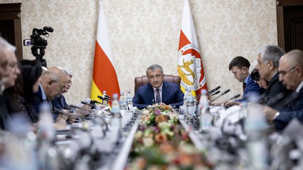 Заседание комиссии по мемориализации геноцида осетин - Sputnik Южная Осетия