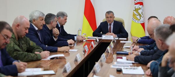 Заседание Совета безопасности Южной Осетии Заседание Совета безопасности Южной Осетии - Sputnik Южная Осетия