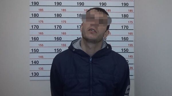 Житель Владикавказа поджег автомобиль с тысячами долларов внутри Житель Владикавказа поджег автомобиль с тысячами долларов внутри - Sputnik Южная Осетия