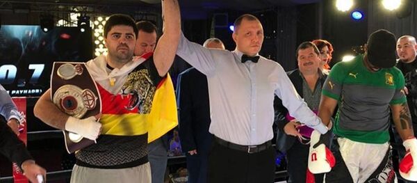 Заур Айларов стал чемпионом Европы по боксу Заур Айларов стал чемпионом Европы по боксу - Sputnik Южная Осетия