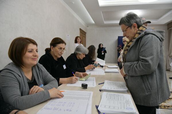 В воскресенье 22 марта в Абхазии проводят президентские выборы. - Sputnik Южная Осетия