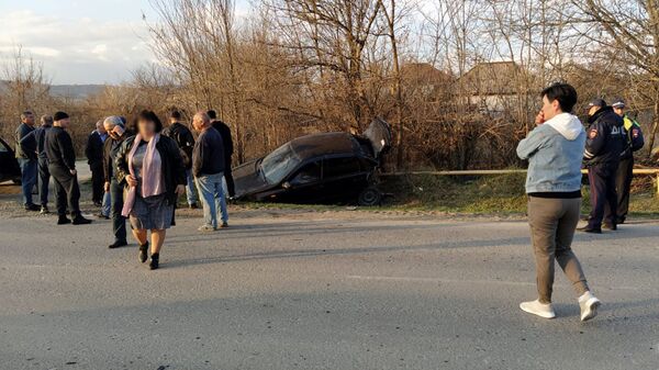 В Южной Осетии иномарка столкнулась с Грантой - Sputnik Южная Осетия