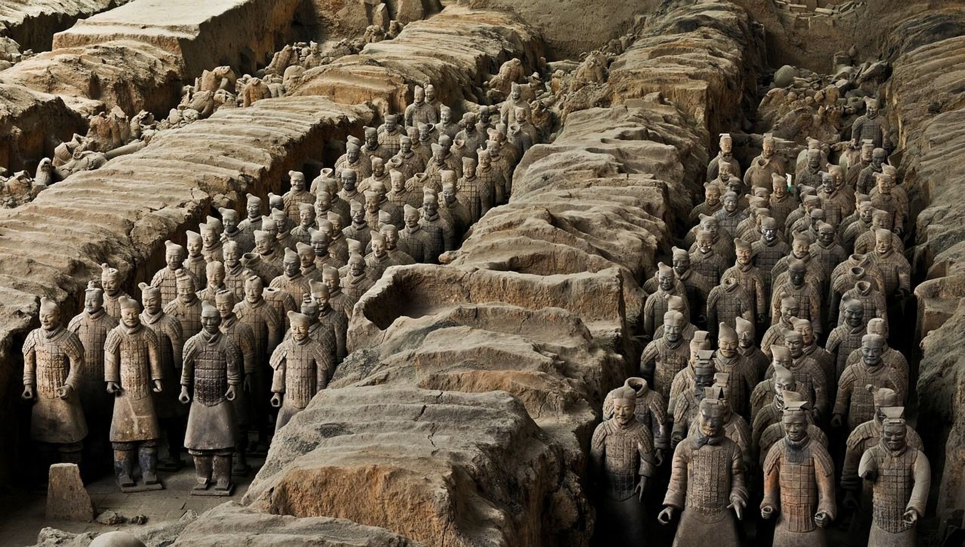 Терракотовая армия у мавзолея императора Цинь Шихуанди в Сиане, Китай - Sputnik Южная Осетия, 1920, 09.07.2022