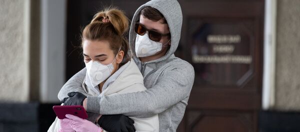 Пассажиры на железнодорожном вокзале Киева - Sputnik Южная Осетия