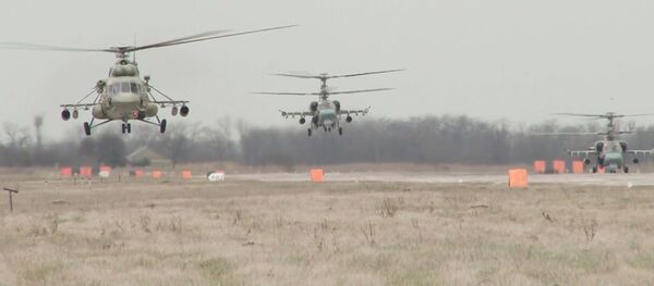 Воздушный бой в небе над Россией: как проходят учения авиации и ПВО Воздушный бой в небе над Россией: как проходят учения авиации и ПВО - Sputnik Южная Осетия