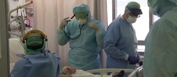 Полевой госпиталь в Бергамо развернут: медики готовятся к приему пациентов Полевой госпиталь в Бергамо развернут: медики готовятся к приему пациентов - Sputnik Южная Осетия