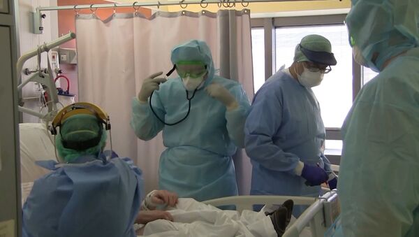 Полевой госпиталь в Бергамо развернут: медики готовятся к приему пациентов - Sputnik Южная Осетия