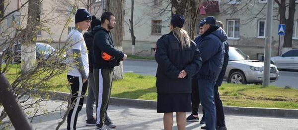 МВД РЮО проводит рейды в общественных местах МВД РЮО проводит рейды в общественных местах - Sputnik Южная Осетия