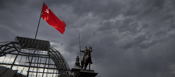 Водружение знамен Красной армии над Рейхстагом Водружение знамен Красной армии над Рейхстагом - Sputnik Южная Осетия