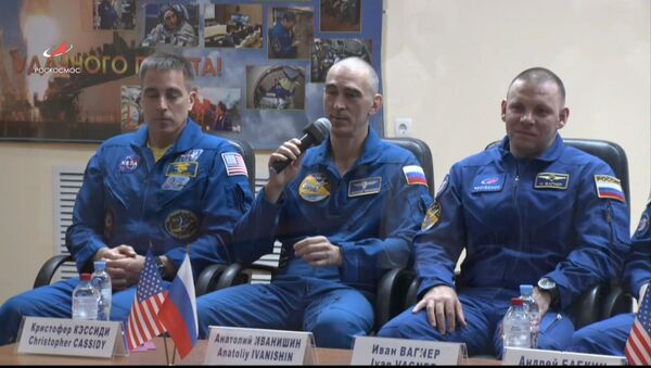 Чтобы не привезти коронавирус в космос: экипаж МКС провел месяц на карантине - Sputnik Южная Осетия