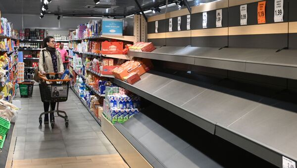 Пустые полки в супермаркете в Мадриде - Sputnik Южная Осетия