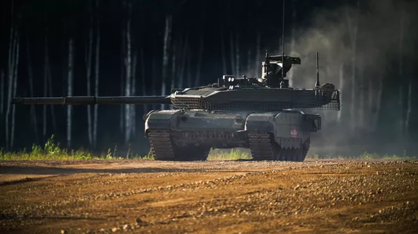 Танк Т-90. Архивное фото 