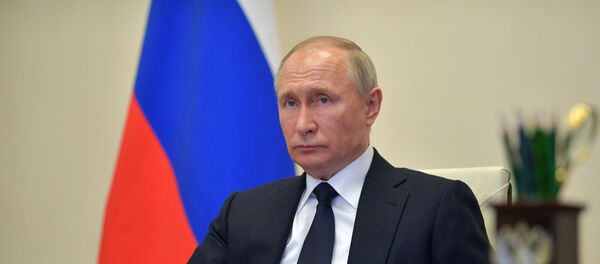 Президент РФ В. Путин провел совещание с членами правительства РФ Президент РФ В. Путин провел совещание с членами правительства РФ - Sputnik Южная Осетия