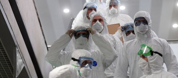 Прилет россиян из Нью-Йорка в Москву Прилет россиян из Нью-Йорка в Москву - Sputnik Южная Осетия