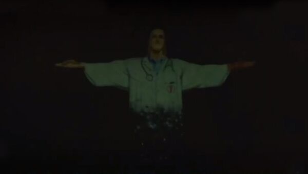 Как выглядит статуя Христа в медицинском халате - видео - Sputnik Южная Осетия