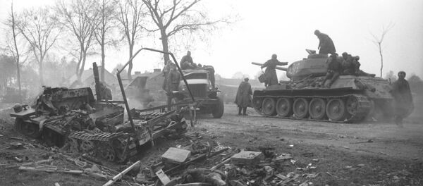 Советские танкисты на подступах к Берлину, Германия. - Sputnik Южная Осетия