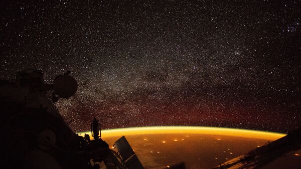 Собственное свечение атмосферы Земли, снятое астронавтом с борта МКС  - Sputnik Южная Осетия