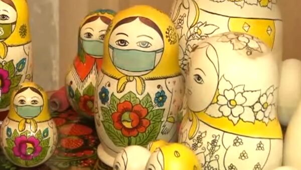 COVIDрёшки - новый тренд этого года: куклы в масках и коронавирусных узорах - Sputnik Южная Осетия