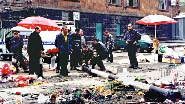 Теракт во Владикавказе 28 апреля 2002 г. - Sputnik Южная Осетия