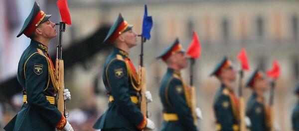 Военнослужащие президентского полка на военном параде на Красной площади в Москве - Sputnik Южная Осетия
