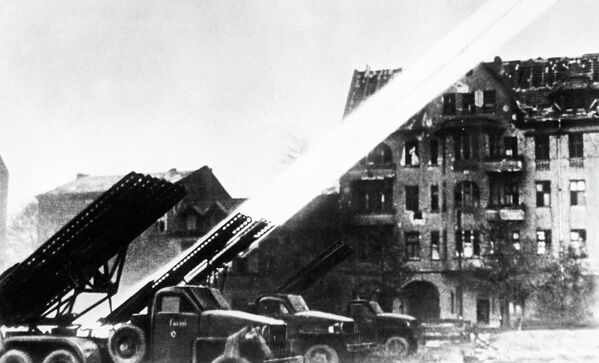 Залп реактивных установок «Катюша» по Берлину, 1945 год - Sputnik Южная Осетия