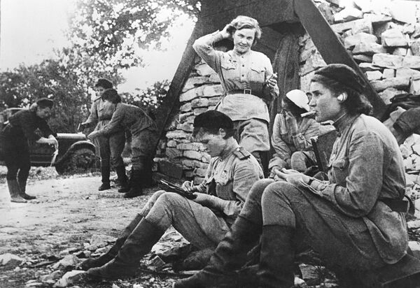 Советские летчицы во время войны, 1941 год - Sputnik Южная Осетия