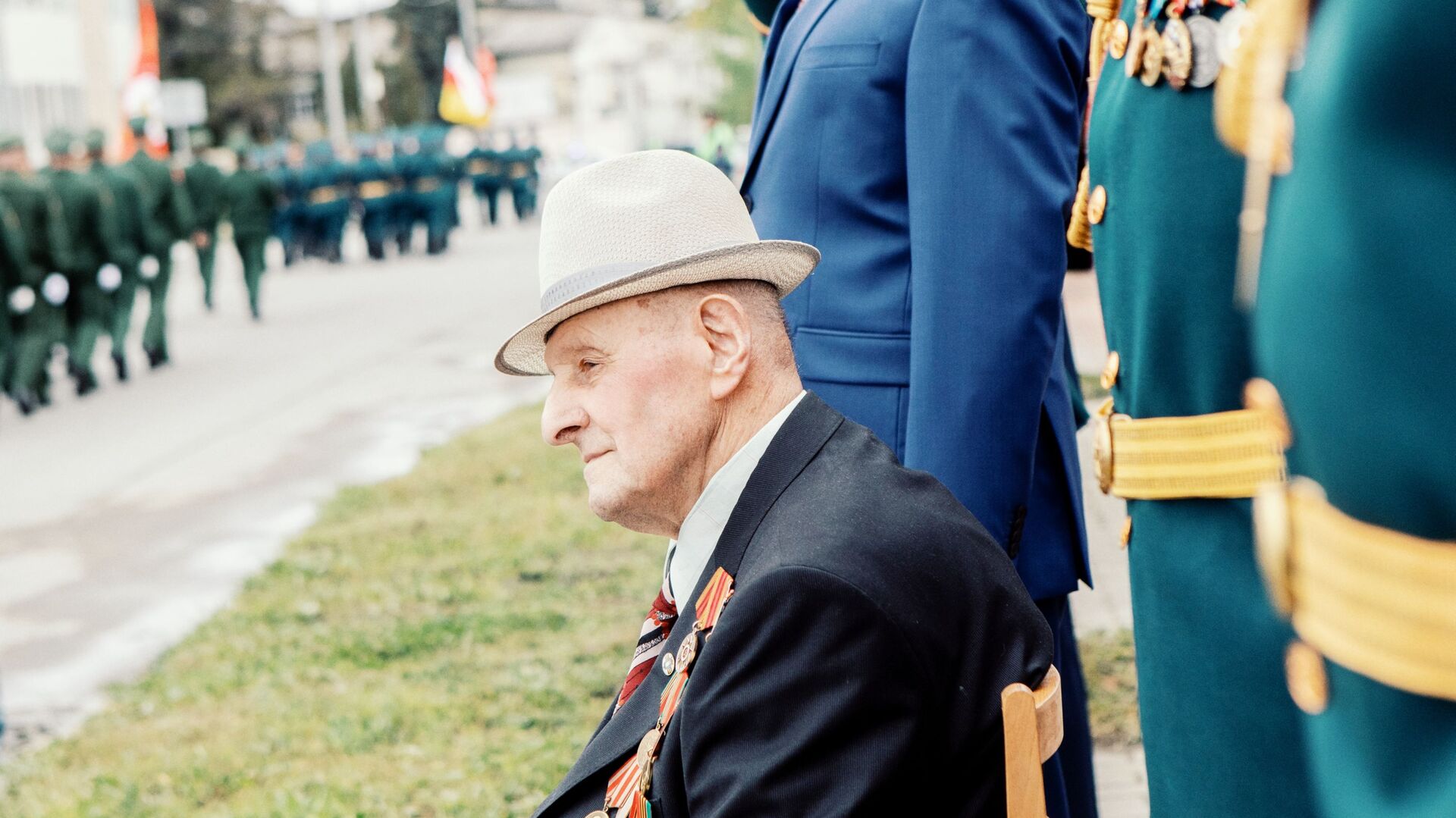 Мини-парад для ветеранов Южной Осетии - Sputnik Южная Осетия, 1920, 04.10.2022