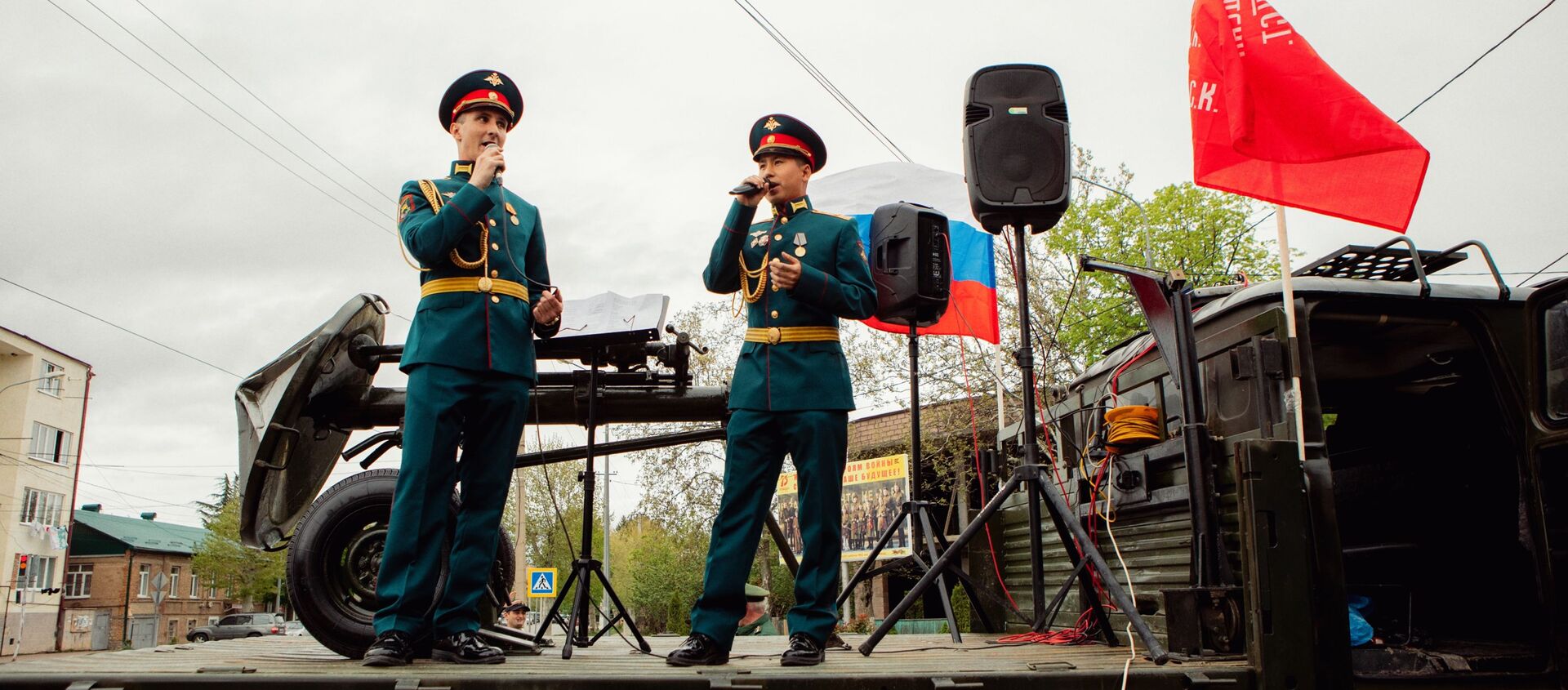 Солдаты 4 военной базы исполняют военные песни - Sputnik Южная Осетия, 1920, 09.05.2020