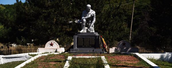 Памятник павшим в ВОВ Памятник павшим в ВОВ - Sputnik Южная Осетия