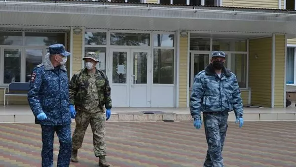 Глава МВД Игорь Наниев проверил, как его подчиненные несут службу во время карантина
