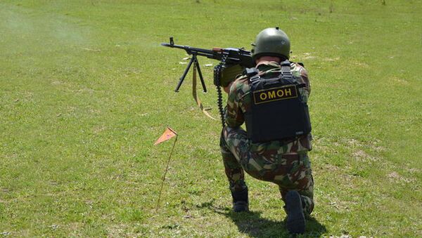 Сотрудники Отряда милиции особого назначения провели учебно-тренировочные стрельбы из табельного оружия - Sputnik Южная Осетия
