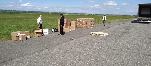 Правительство Москвы оказало гуманитарную помощь Северной Осетии Правительство Москвы оказало гуманитарную помощь Северной Осетии - Sputnik Южная Осетия