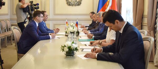 Хуссар Ир бадзырдта ӕмгуыстады УФ Воронежы областимӕ Хуссар Ир бадзырдта ӕмгуыстады УФ Воронежы областимӕ - Sputnik Хуссар Ирыстон