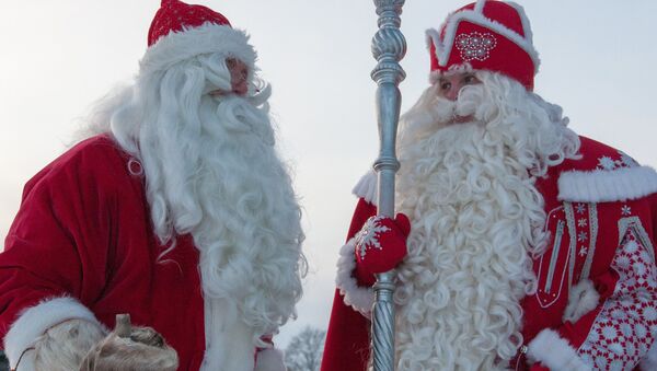 Встреча российского Деда Мороза и финского Йоулупукки - Sputnik Южная Осетия