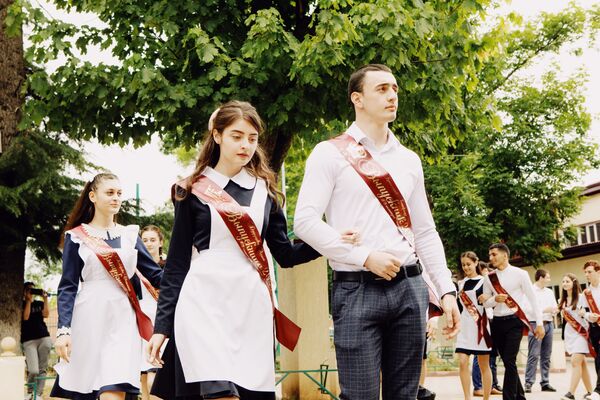 Последний звонок для школьников Южной Осетии - Sputnik Южная Осетия