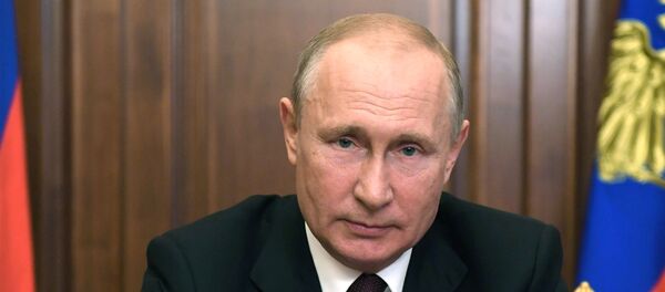 Обращение президента РФ В. Путина к гражданам России Обращение президента РФ В. Путина к гражданам России - Sputnik Южная Осетия