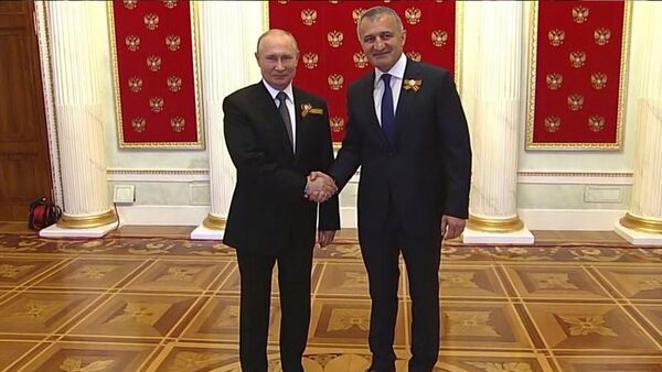 Встреча с Президентом Российской Федерации Владимиром Путиным - Sputnik Южная Осетия