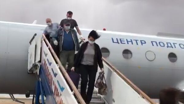 Медики из России прибыли на Байконур для оказания помощи в борьбе с коронавирусом - Sputnik Южная Осетия