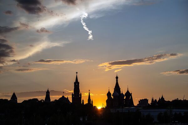 Закат солнца на фоне Кремля - Sputnik Южная Осетия