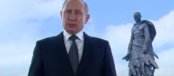 LIVE_Спутник: Обращение Владимира Путина к россиянам в преддверии основного дня голосования по Конституции LIVE_Спутник: Обращение Владимира Путина к россиянам в преддверии основного дня голосования по Конституции - Sputnik Южная Осетия