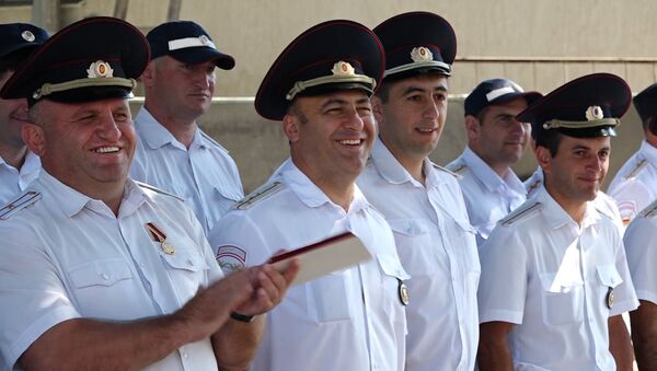 Хранители правопорядка на дорогах Южной Осетии отмечают свой праздник - Sputnik Южная Осетия