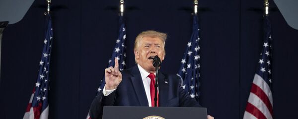 Выступление президента Дональда Трампа на праздновании Дня независимости в Национальном мемориале на горе Рашмор (3 июля 2020). Кейстоун, Южная Дакота Выступление президента Дональда Трампа на праздновании Дня независимости в Национальном мемориале на горе Рашмор (3 июля 2020). Кейстоун, Южная Дакота - Sputnik Южная Осетия