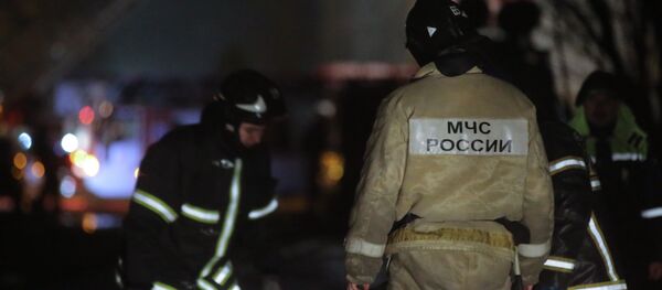 Сотрудники пожарной службы МЧС России Сотрудники пожарной службы МЧС России - Sputnik Южная Осетия