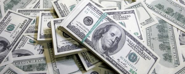 Денежные купюры и монеты разных стран Денежные купюры и монеты разных стран - Sputnik Южная Осетия