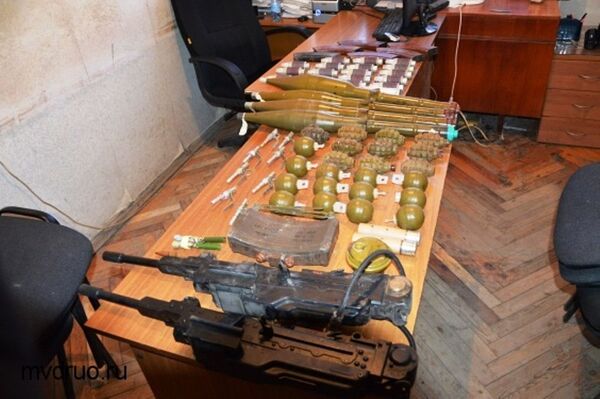 Оружие и боеприпасы, найденные в Знаурском районе - Sputnik Южная Осетия