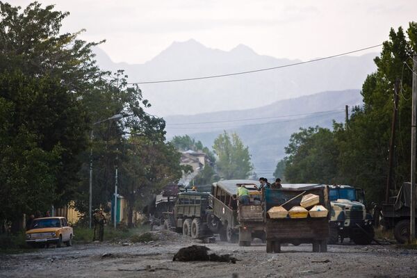 Обстановка в Цхинвали после прекращения огня - Sputnik Южная Осетия