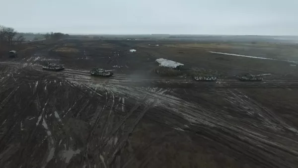 Тактические военные учения под Донецком. Съемка с воздуха - Sputnik Южная Осетия