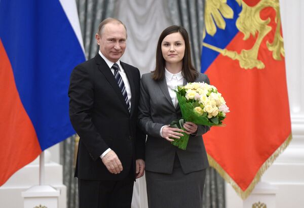 Президент РФ В. Путин вручил в Кремле премии в области науки и инноваций для молодых учёных - Sputnik Южная Осетия