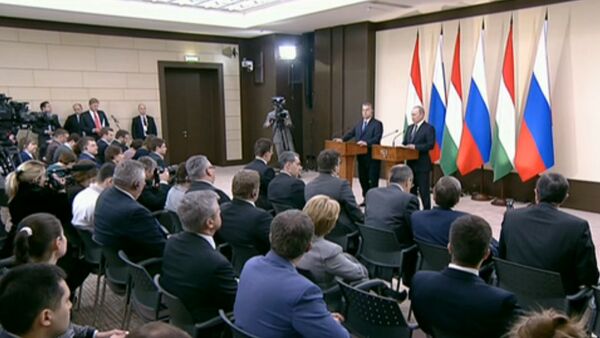 LIVE: Пресс-конференция Владимира Путина и Виктора Орбана по итогам встречи - Sputnik Южная Осетия